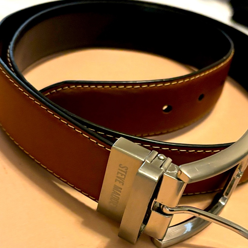 Steve Madden mens belt size 32 waist